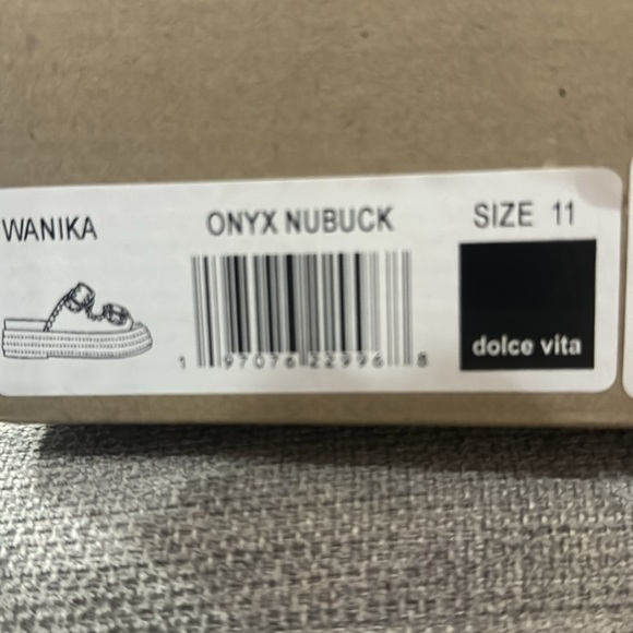NWT Wanika Sandals S.11 Brand New Dolce Vita never worn still in box - Picture 11 of 11